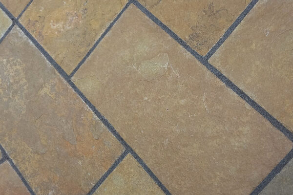 Mira Beige Limestone Paving - Image 4