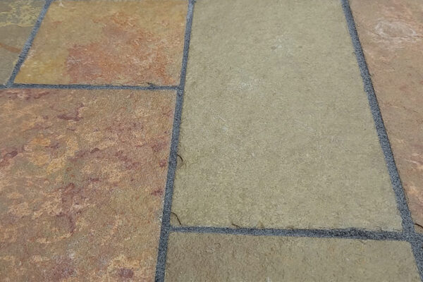 Mira Beige Limestone Paving - Image 5