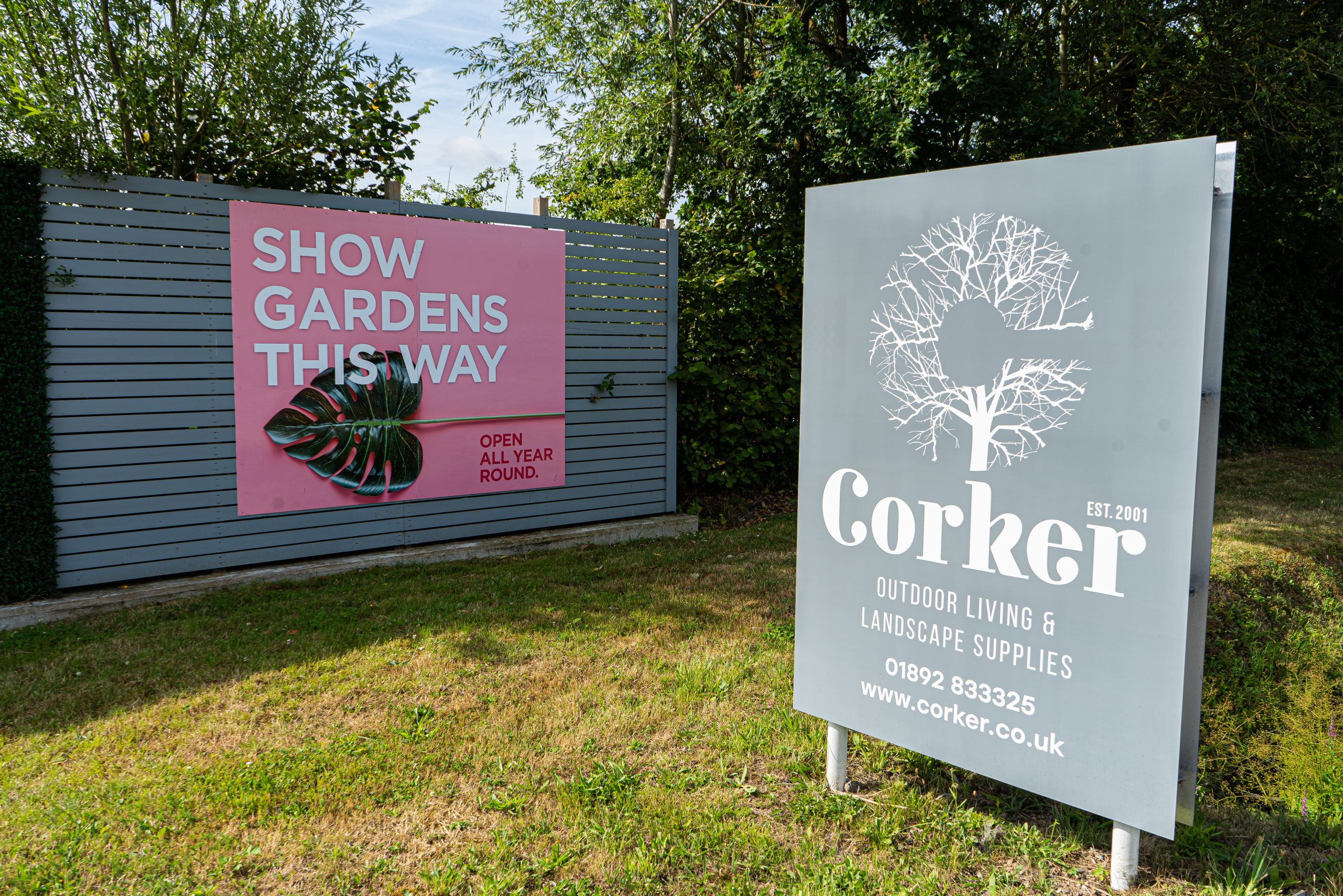 Delivery Corker Outdoor