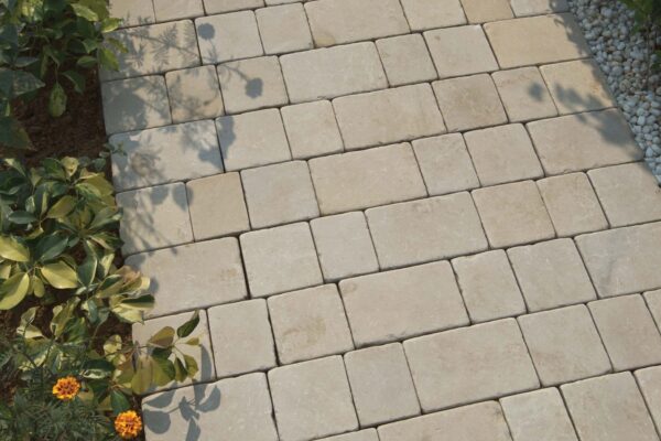 Mint Pave Setts