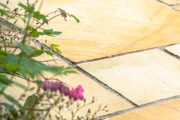 Mint Sandstone Paving