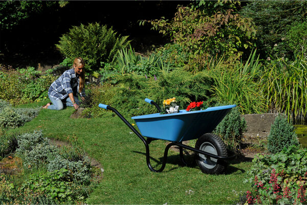 Polypro Wheelbarrow with Pneumatic Wheel 90 L